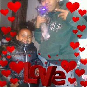 Meet your Posher, Raychelle